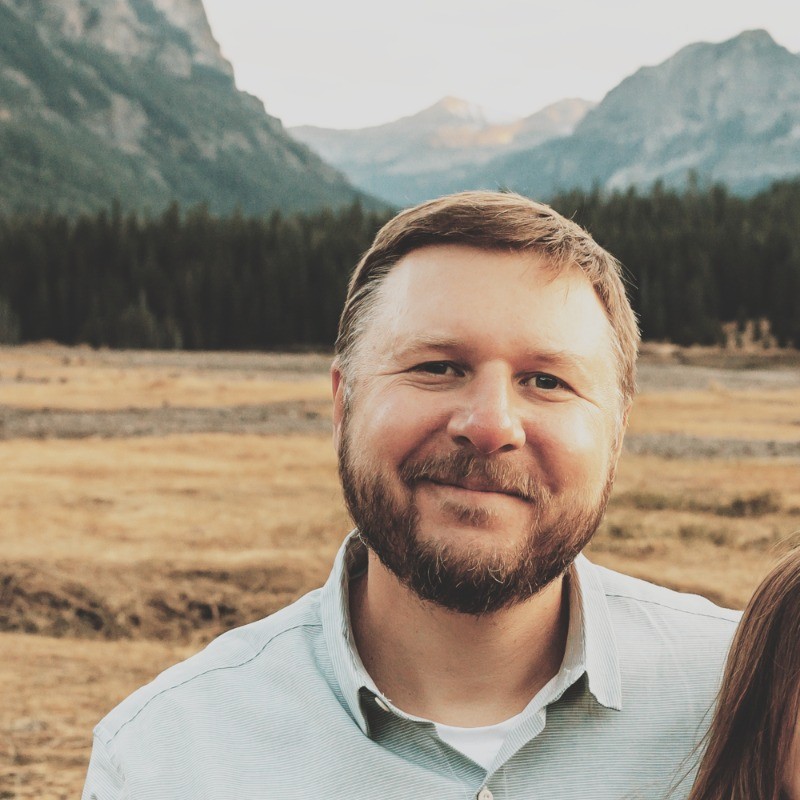 Headshot of Jamie Arnold, Director of Professional Services, Nue.io